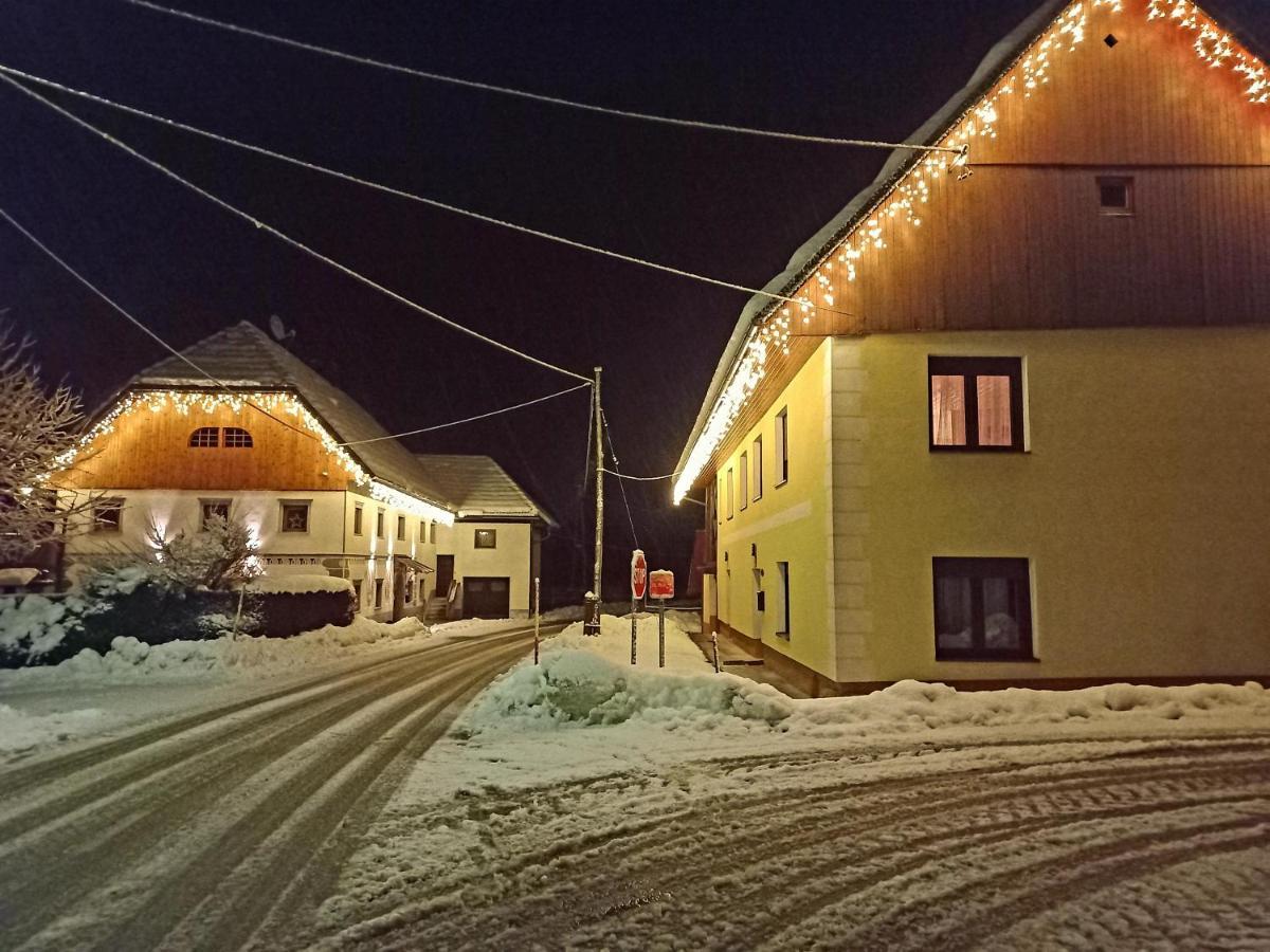 Apartma Rozle Mojstrana Zewnętrze zdjęcie